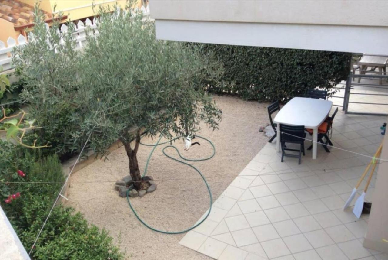 Villetta Federico Climatizzata Con Giardino Privato Viddalba Exterior photo